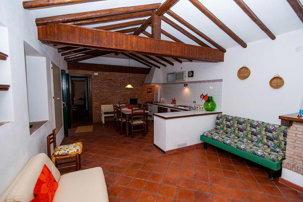 פיידימונטה אטנאו Casa Vacanze Etna חדר תמונה